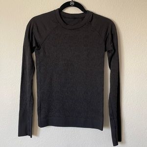 lululemon black long sleeve
